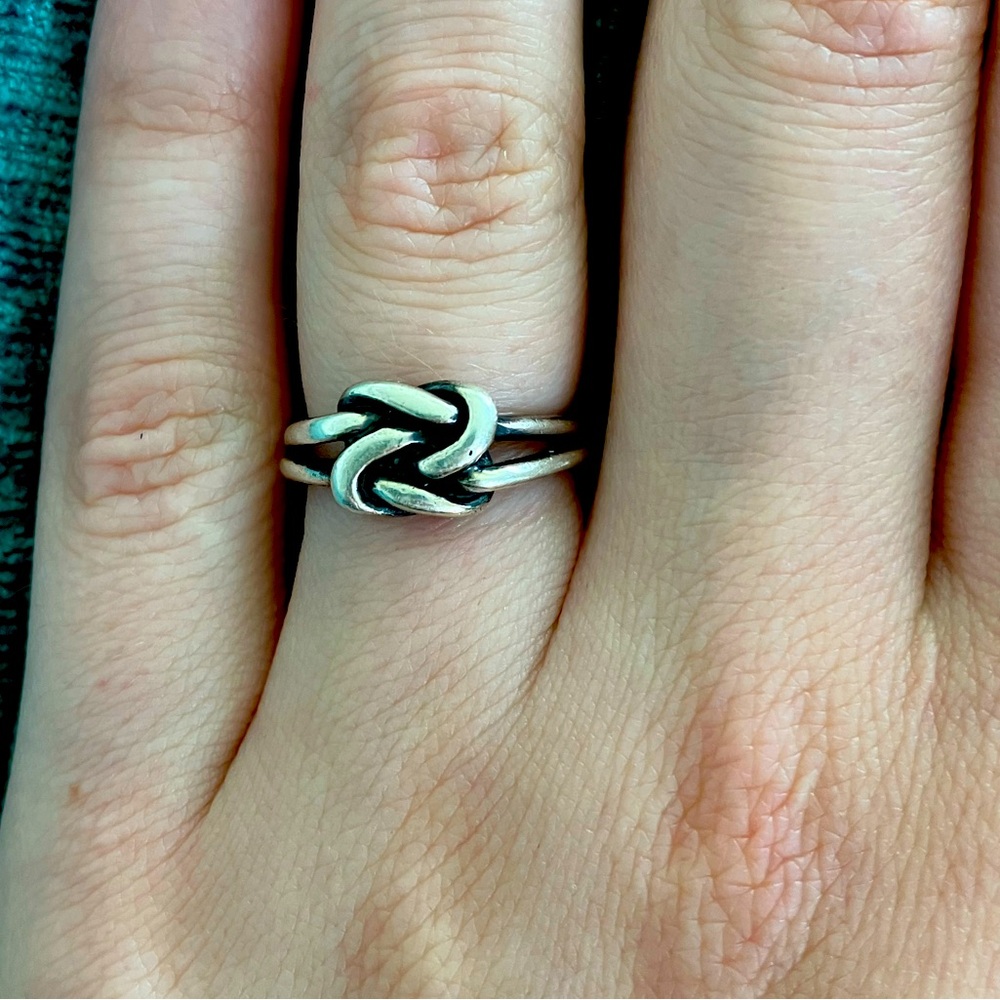 Vintage Sterling Silver Celtic Double Love Knot Ring size 5